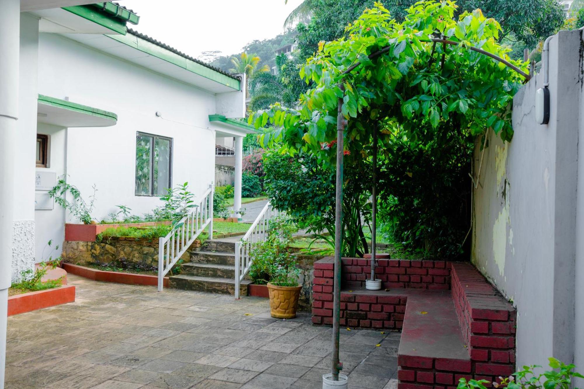 Kandy Boutique Villa By Fortuna Bungalows Екстериор снимка