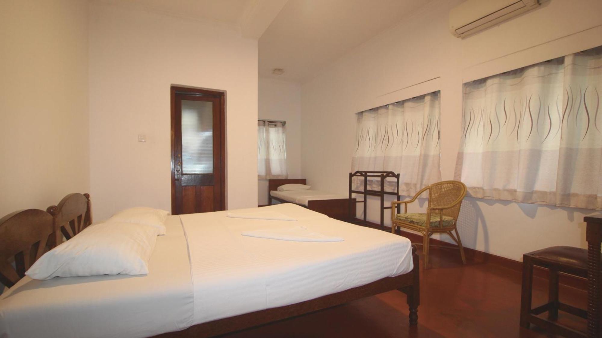 Kandy Boutique Villa By Fortuna Bungalows Екстериор снимка