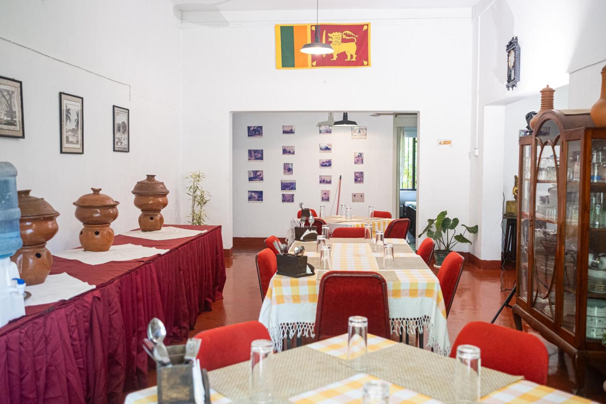 Kandy Boutique Villa By Fortuna Bungalows Екстериор снимка